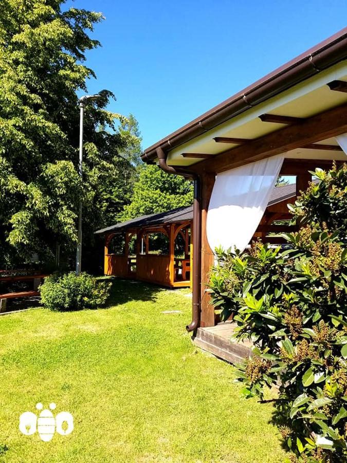 Guesthouse Pri Cebelici Lukovica pri Domžalah エクステリア 写真